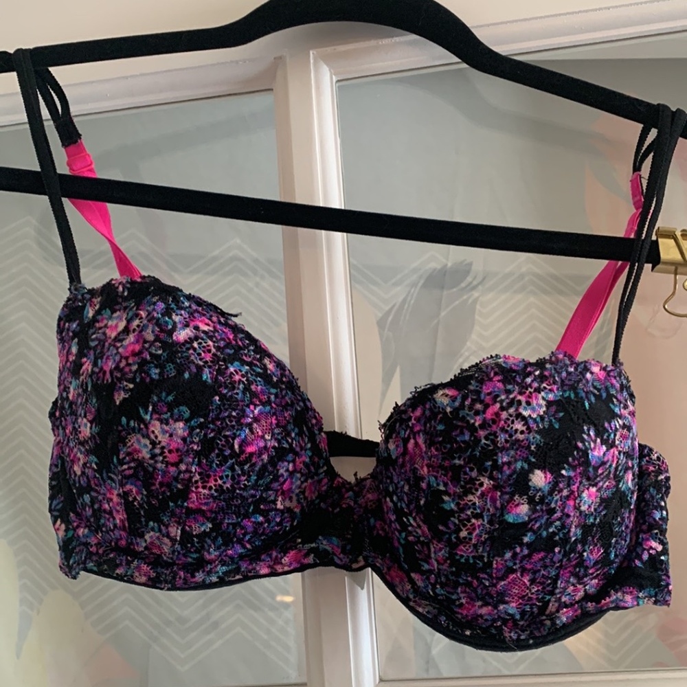 Women’s bra